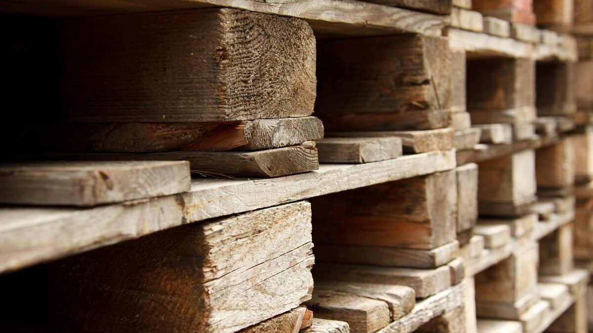 pallet recycling